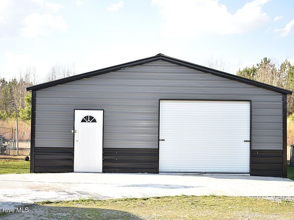 5th image of 1603 E Barr Road