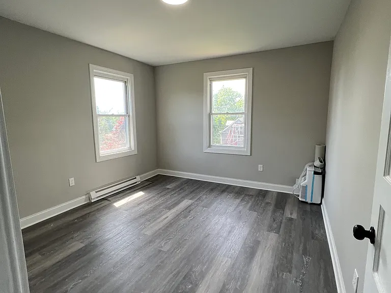 3307 Bateman Ave #2 — Photo 9