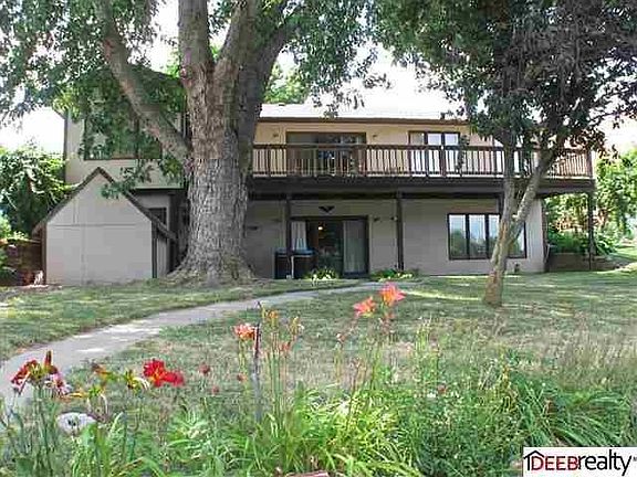5th image of 1024 Beaver Lake Blvd