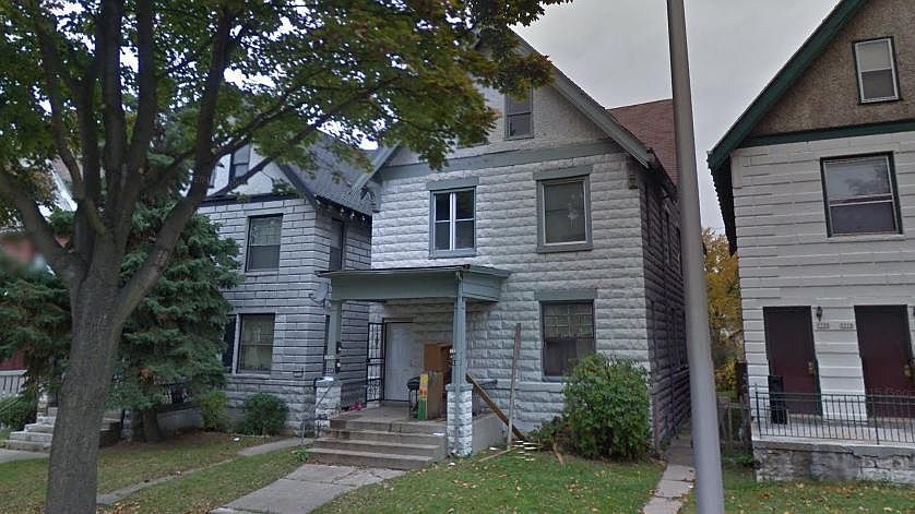 1st image of 3322 W Juneau Ave #3324