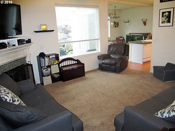 5th image of 4001 NE 89th Way