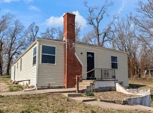 1021 Walnut St, Atchison, KS 66002
