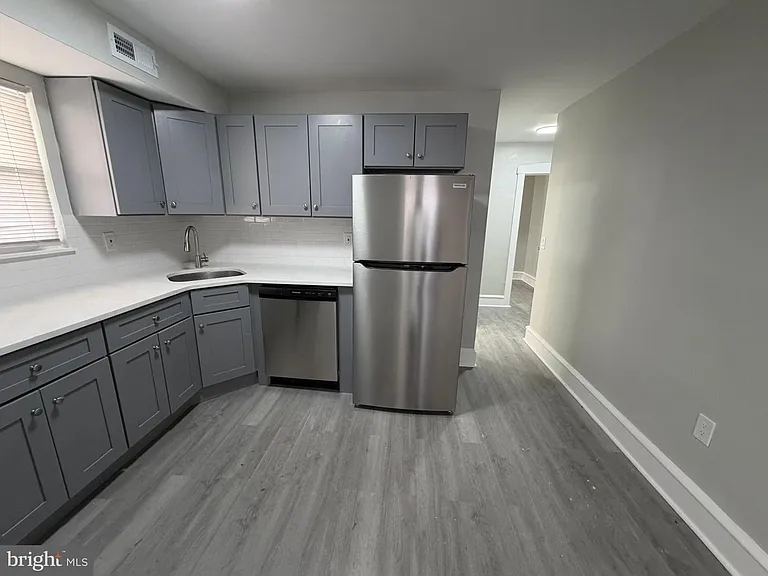 244 Mansion Ave — Photo 37