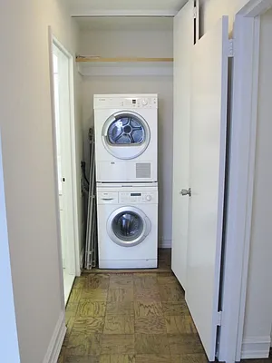 Rented by Keller Williams NYC | media 28