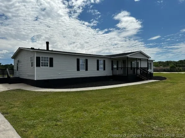 1449 Bladen Union Church Rd, Fayetteville, NC 28306