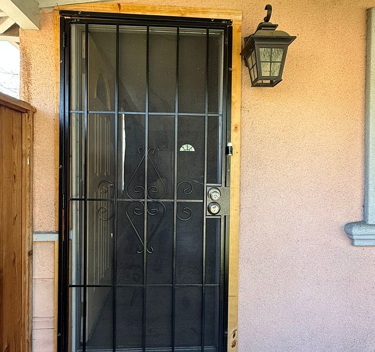 1st image of 920 Brookwood Ave