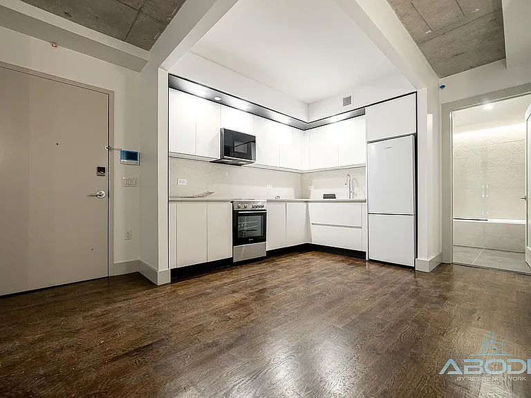 154 Lenox Rd #3D — Photo 4