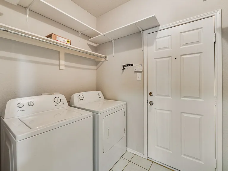 3528 Copper Ridge Dr — Photo 23