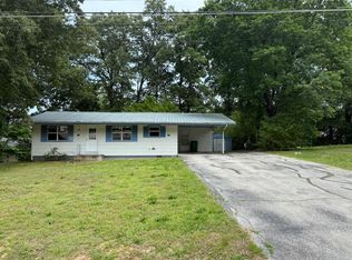 701 S 9th St, Thayer, MO 65791