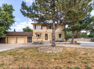 880 S Garrison St, Lakewood, CO 80226