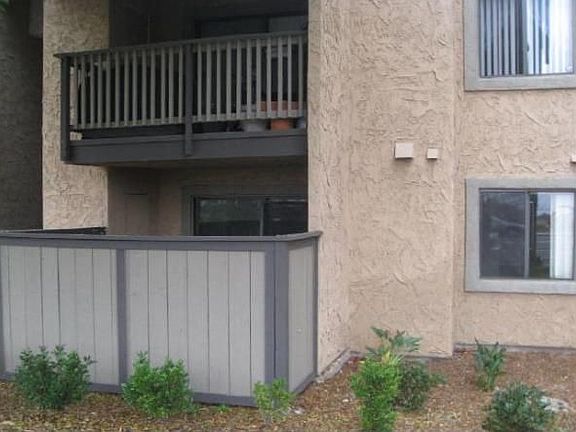 2nd image of 13343 Rancho Penasquitos Blvd Unit 104