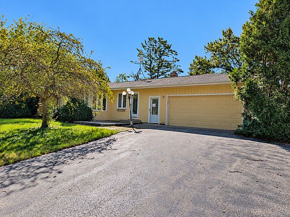 2nd image of 20525 Ridgeview Ln