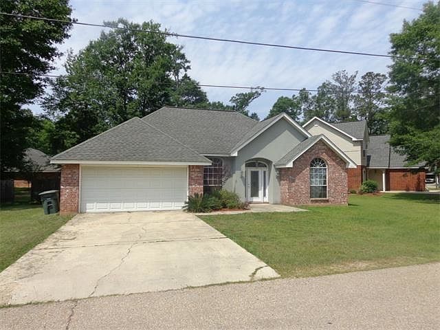 1st image of 1015 Newman Cir