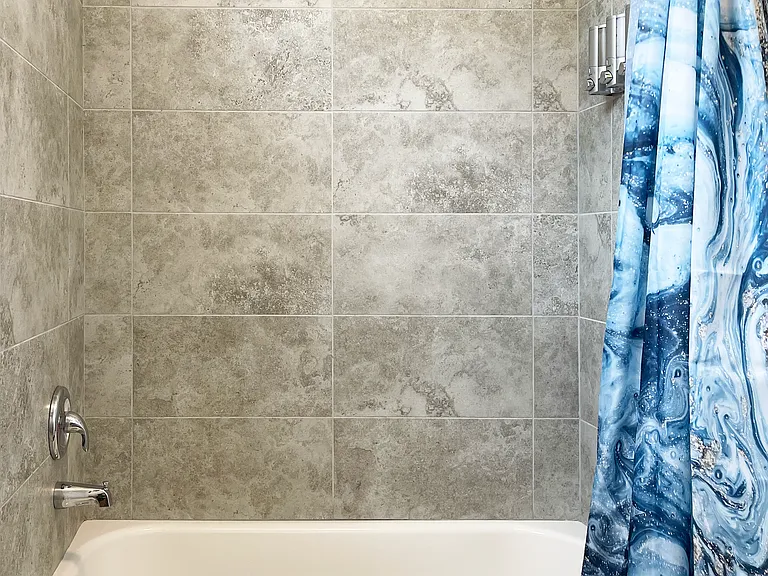 8718 Boundbrook Ave — Photo 15