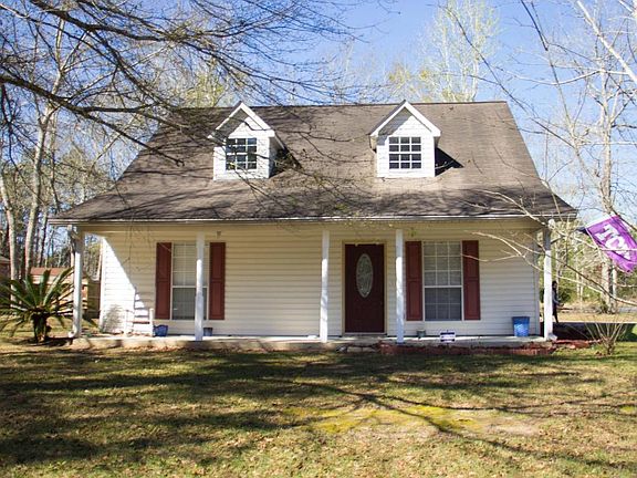 3rd image of 2705 Bahama Dr