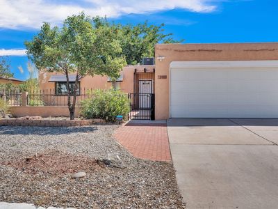 2908 Alamogordo Dr NW, Albuquerque, NM, 87120