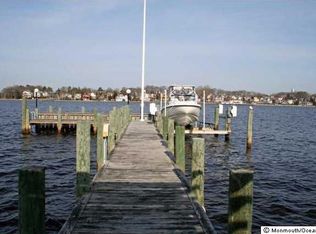 107 Harbor Ct, Pine Beach, NJ 08741