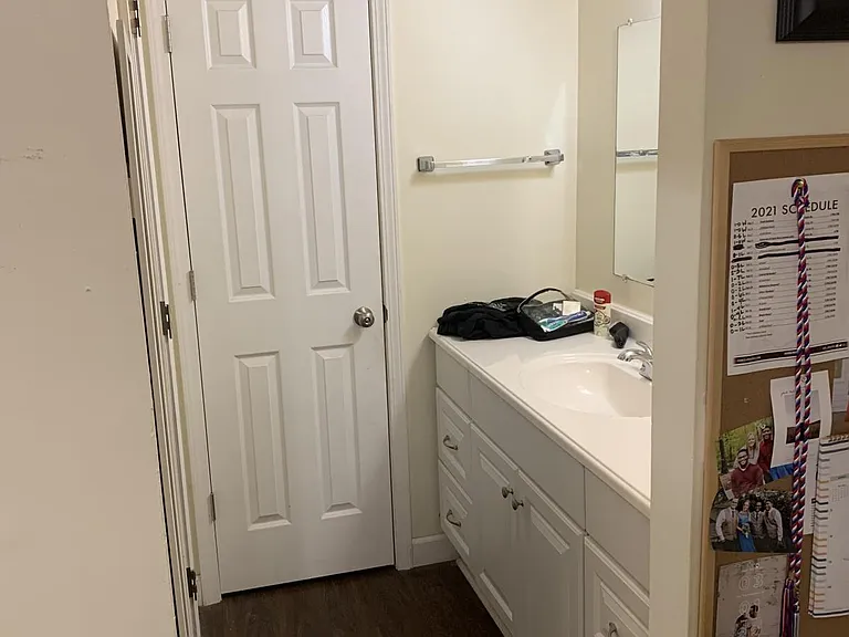 625 W Edgewood St #625 — Photo 6