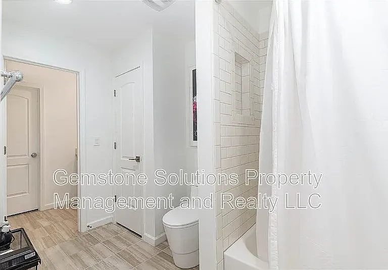 6343 Wildwood Dr — Photo 16