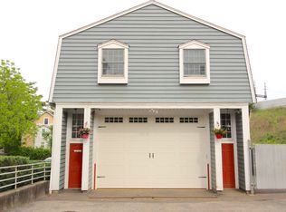 107 Saugatuck Ave #B, Westport, CT 06880