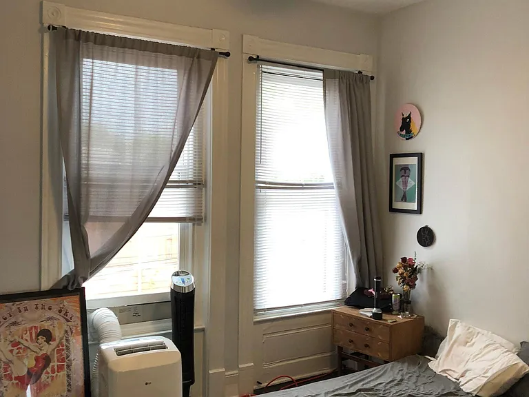 219 W Hill St #2 — Photo 6