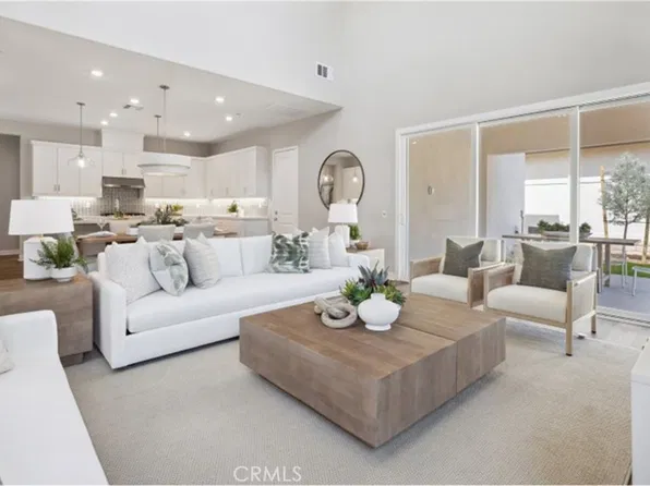 24571 Via La Sombrilla, Santa Clarita, CA 91354