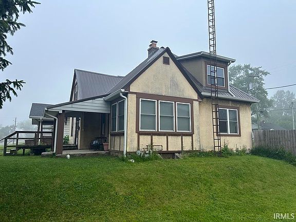 2nd image of 1410 E Washington St