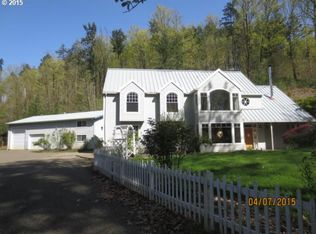 18450 SW Corral Creek Rd, Newberg, OR 97132