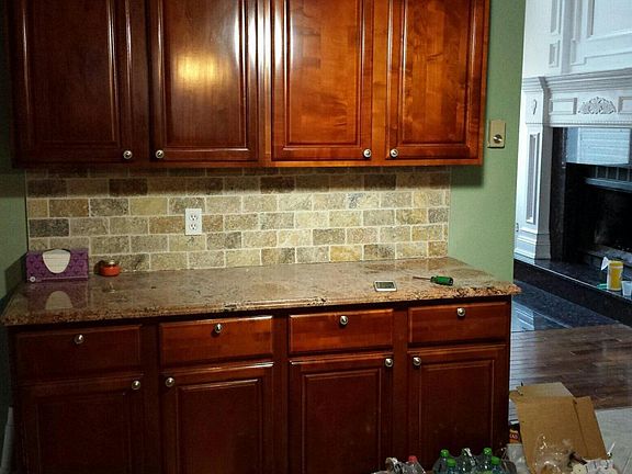 2nd image of 1152 Woodland Dr