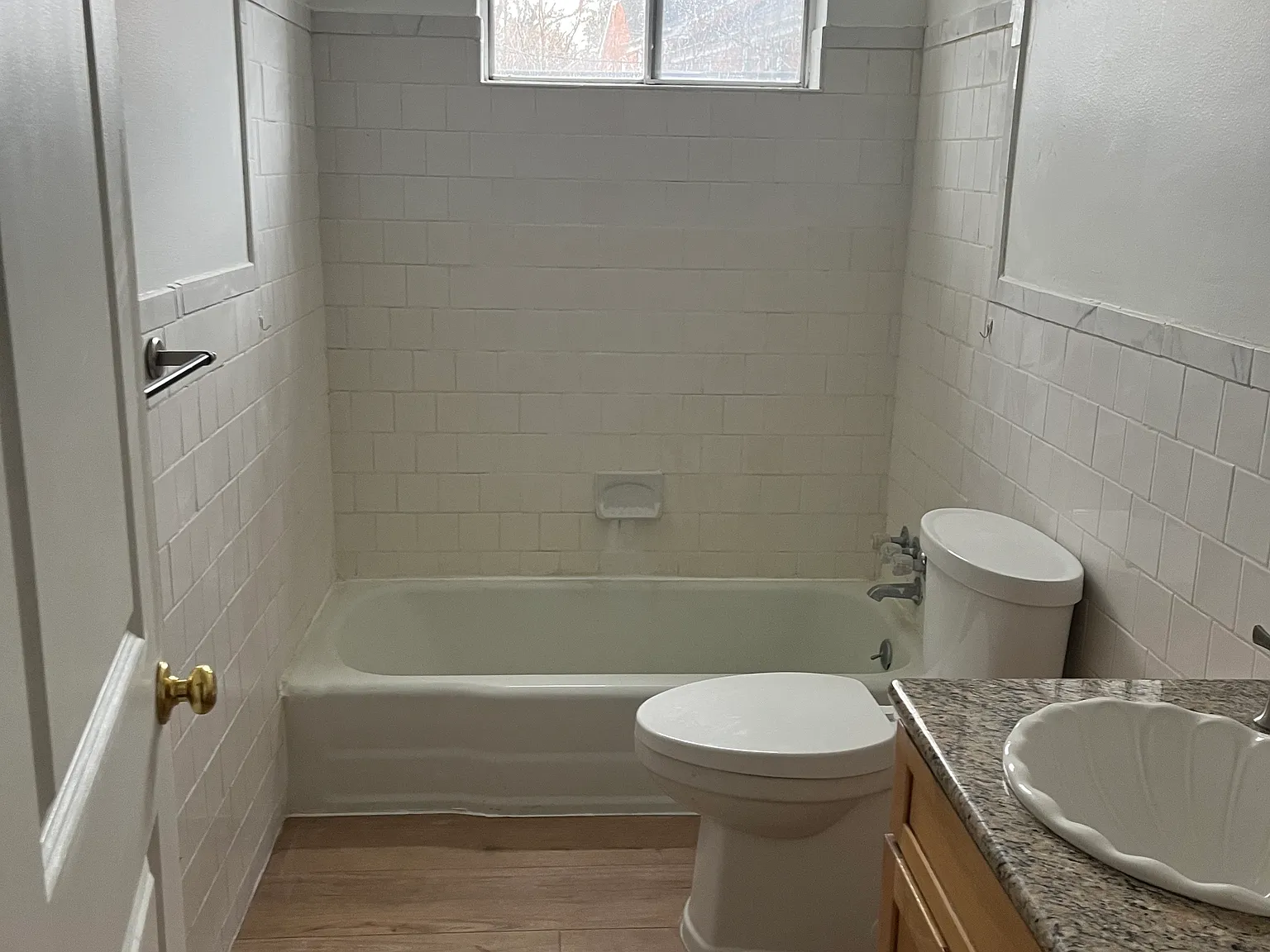 1 bed, 700 sqft, $1,050 — Photo 3
