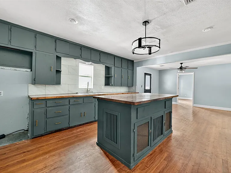 6434 Boothline Rd — Photo 9