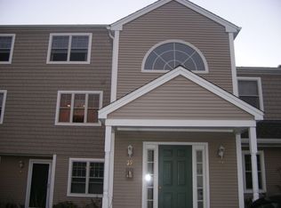 39 Ansonia Ave #4, Bristol, RI 02809