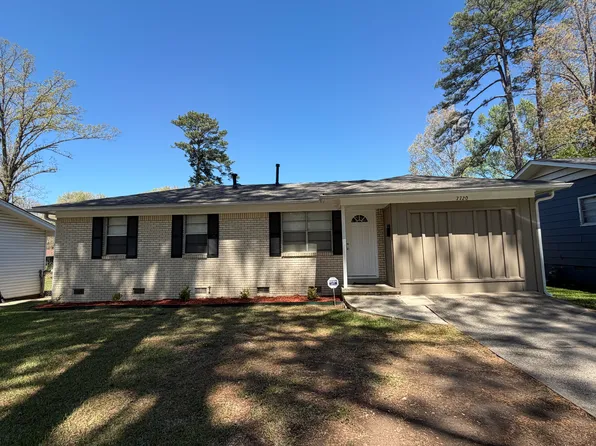 7720 Bradley Dr, Little Rock, AR 72209