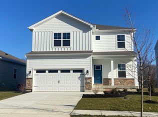 69 Snapdragon Dr, Amelia, OH 45102
