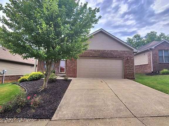 2nd image of 460 Glenview Dr