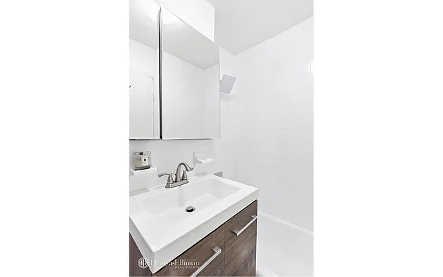 Sold by Douglas Elliman | media 6