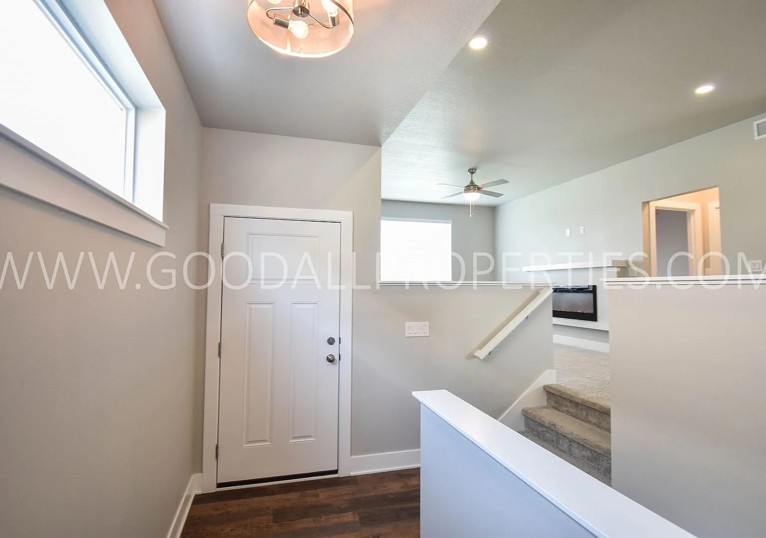 Modern Ranch Home in Waukee | Finished Basement & Waukee Schools — Photo 4