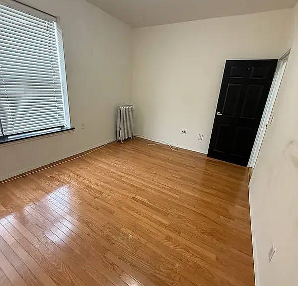 22-65 27th St #1 — Photo 3