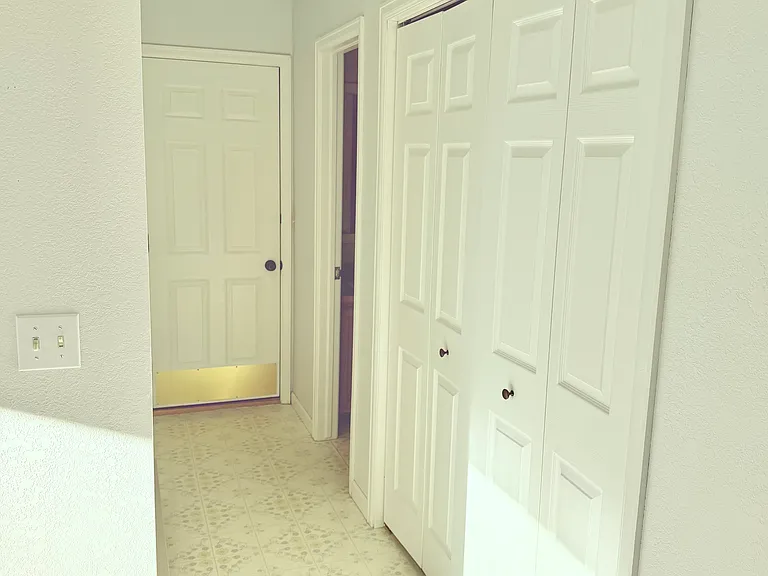 726 Lillian Ln #202 — Photo 26