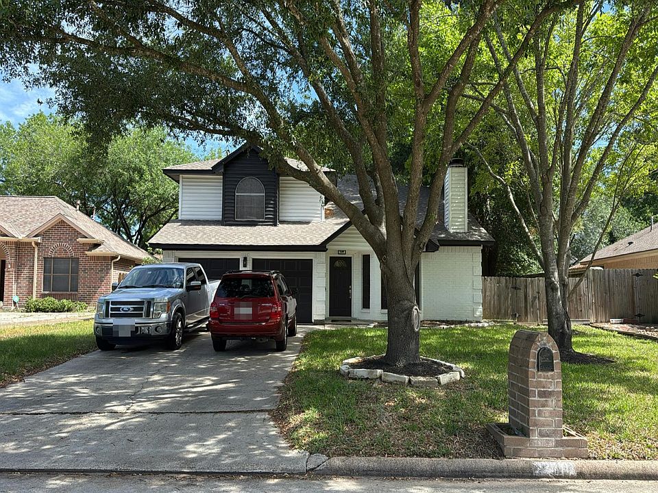 1st image of 22510 Red Pine Dr