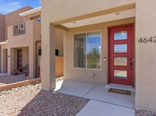 4642 Rail Runner Rd, Santa Fe, NM 87507