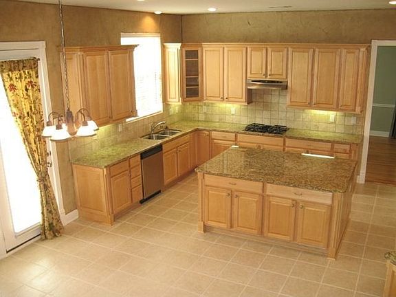 4th image of 2812 Wisdom Creek Dr
