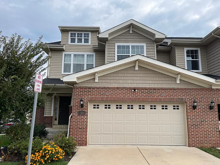 111 Elton Farm Cir — Photo 1