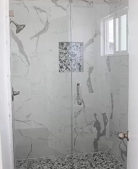 Primary bedroom suite bathroom