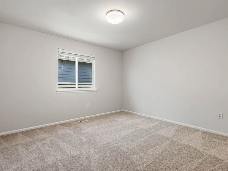 21112 42nd Dr SE — Photo 16