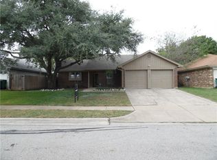 7905 Berry Brook Dr, Watauga, TX 76148
