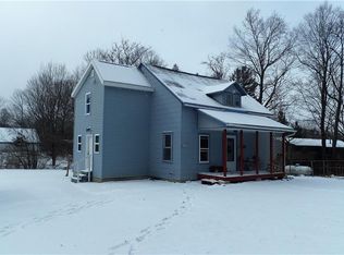 4267 Abbey Rd, Syracuse, NY 13215