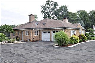 2nd image of 34 Lakeside Dr