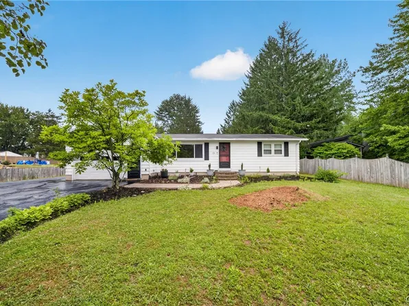 8530 Belnor Dr, Cicero, NY 13039