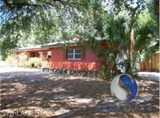 17601 Williamsburg Dr, North Fort Myers, FL 33917